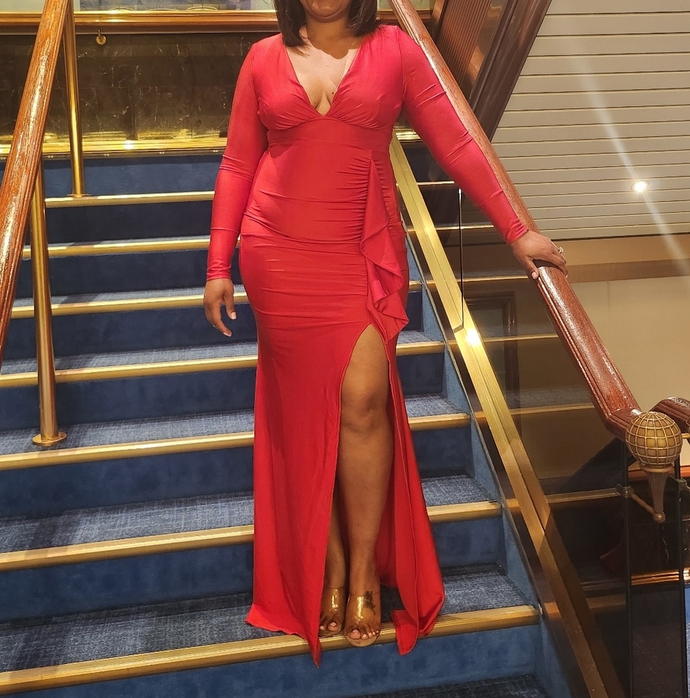 Fashion Nova Womens Sexy Liliana Ruffle Hot Red Maxi Dress Size large